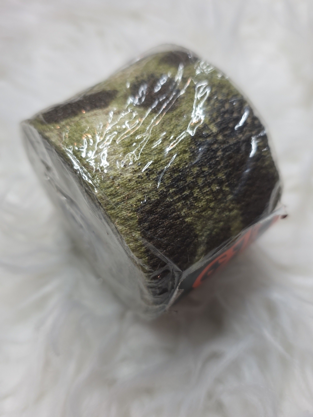 Camo Realtree-Style Self-Cling Wrap in Green and Tan - Picture 7 of 8